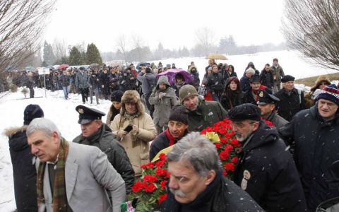 funerali_gallinari_fotogramma_8_jpg